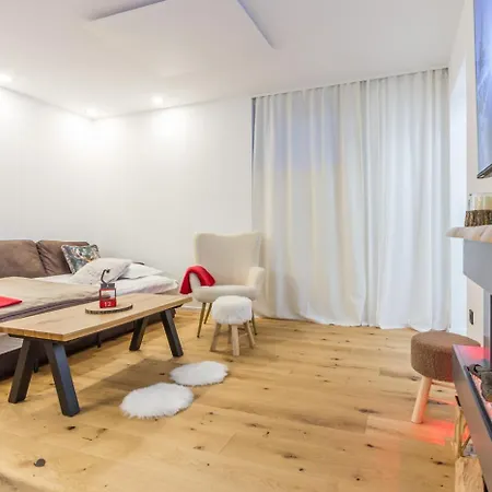 Charming A&s Pohorje Апартаменты Хочко Погорье