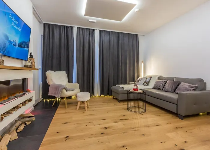 Charming A&s Pohorje شقة *